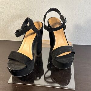 Chunky Women's Platform Heels Black